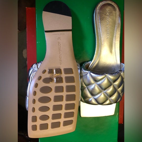 Bottega Veneta- quilted sandals - Picture 10 of 16